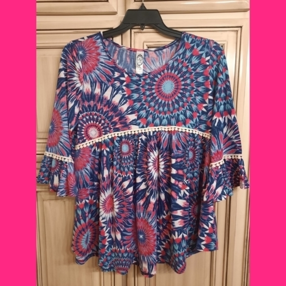 2‎ B Together Blouse! Large